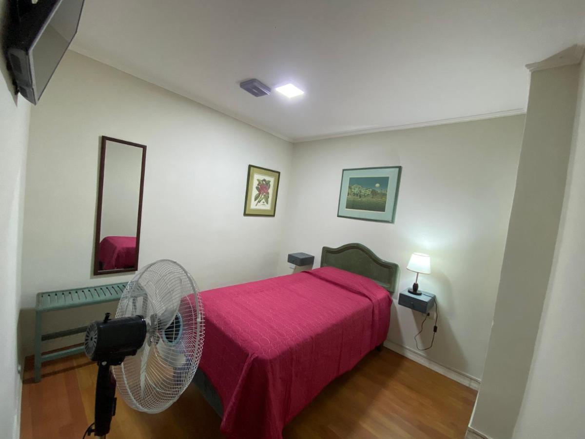 Intimo Hotel Los Heroes ซานติอาโก ภายนอก รูปภาพ